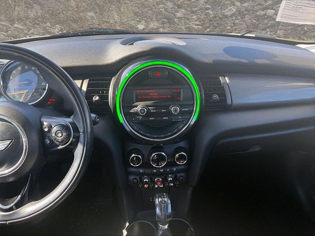 2016 MINI Hardtop 4 Door Cooper