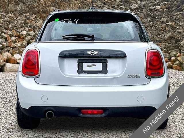 2016 MINI Hardtop 4 Door Cooper