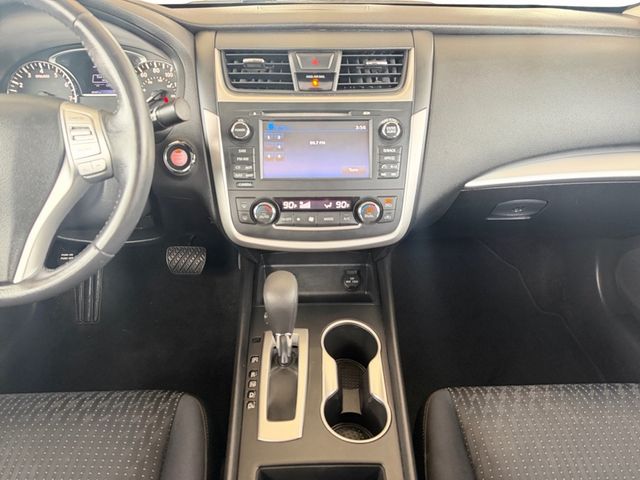 2016 Nissan ALTIMA SV Sunroof Navigation | Canton, Ohio | Ohio Auto Warehouse LLC 2016 Nissan ALTIMA SV Sunroof Navigation | Canton, Ohio | Ohio Auto Warehouse LLC