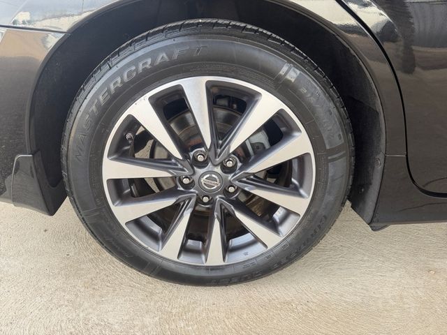 2016 Nissan ALTIMA SV Sunroof Navigation | Canton, Ohio | Ohio Auto Warehouse LLC 2016 Nissan ALTIMA SV Sunroof Navigation | Canton, Ohio | Ohio Auto Warehouse LLC