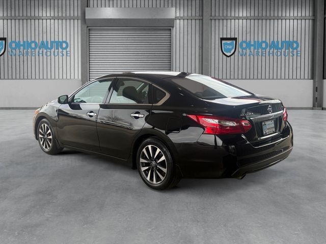 2016 Nissan ALTIMA SV Sunroof Navigation | Canton, Ohio | Ohio Auto Warehouse LLC