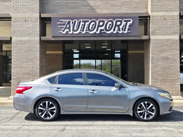 2016 Nissan Altima 2.5 SR | Ellisville, MO | AutoPort