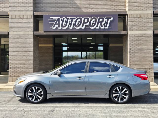 2016 Nissan Altima 2.5 SR | Ellisville, MO | AutoPort