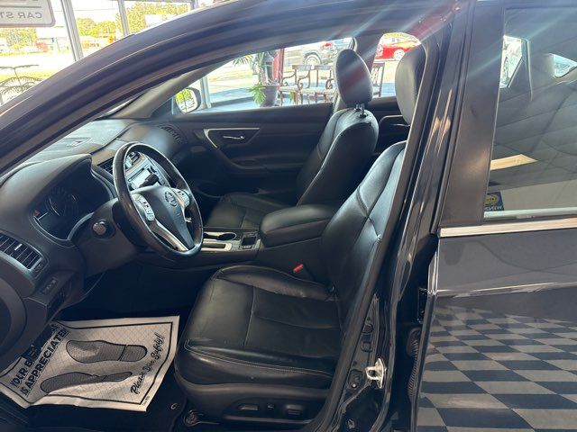 2016 Nissan Altima SL | Rome, GA | Knight's Car Store 2016 Nissan Altima SL | Rome, GA | Knight's Car Store
