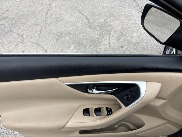 2016 Nissan Altima 2.5 SV | San Antonio, TX | Clear Choice Automotive South