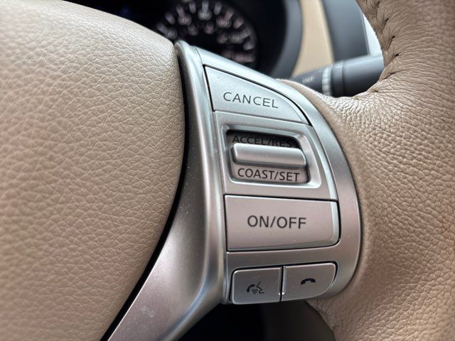 2016 Nissan Altima 2.5 SV | San Antonio, TX | Clear Choice Automotive South