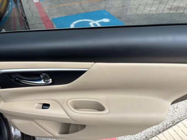 2016 Nissan Altima 2.5 SV | San Antonio, TX | Clear Choice Automotive South 2016 Nissan Altima 2.5 SV | San Antonio, TX | Clear Choice Automotive South