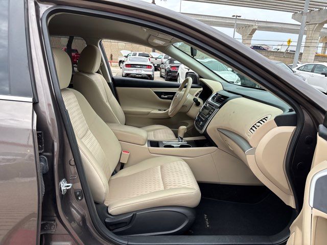 2016 Nissan Altima 2.5 SV | San Antonio, TX | Clear Choice Automotive South