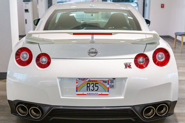 2016 Nissan GT-R Premium
