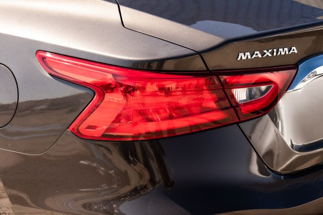 2016 Nissan Maxima 3.5 SR CLEAN CARFAX ONE OWNER NAV LOADED LEATHER 2016 Nissan Maxima 3.5 SR CLEAN CARFAX ONE OWNER NAV LOADED LEATHER