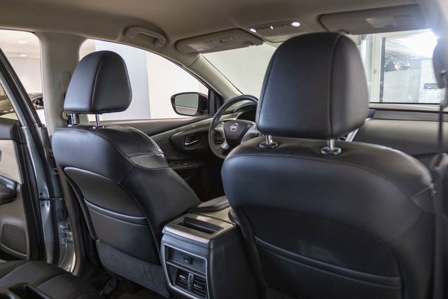 2016 Nissan Murano w/leather SL