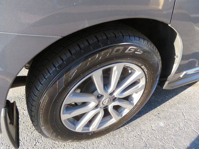 2016 Nissan Pathfinder SL