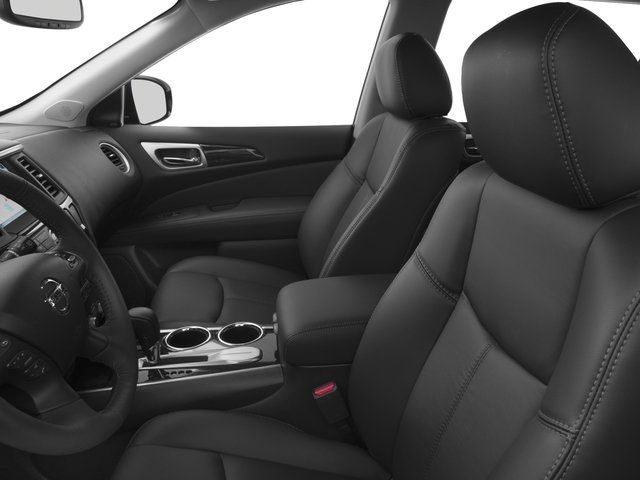 2016 Nissan Pathfinder  4WD 3RD ROW