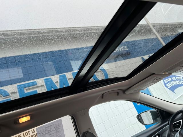 2016 Nissan Rogue AWD SL Premium