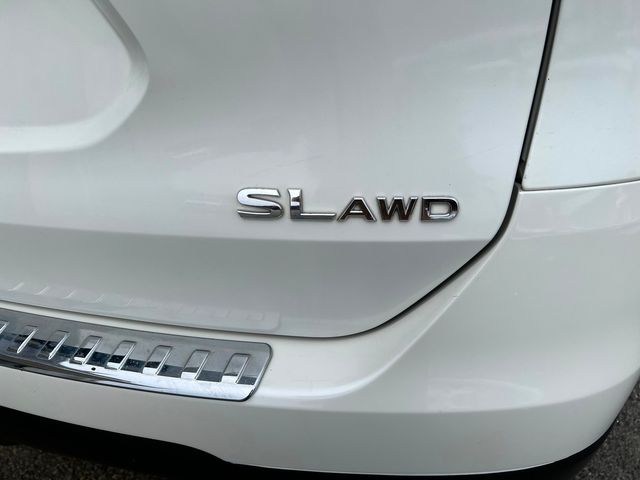 2016 Nissan Rogue AWD SL Premium