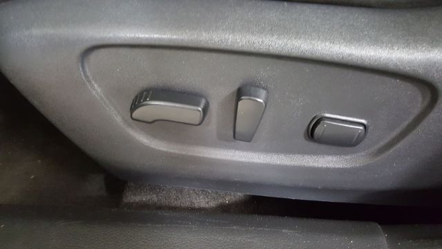 2016 Nissan Rogue SV 2WD | Garland, TX | Legend Motorcars Feed Account 2016 Nissan Rogue SV 2WD | Garland, TX | Legend Motorcars Feed Account