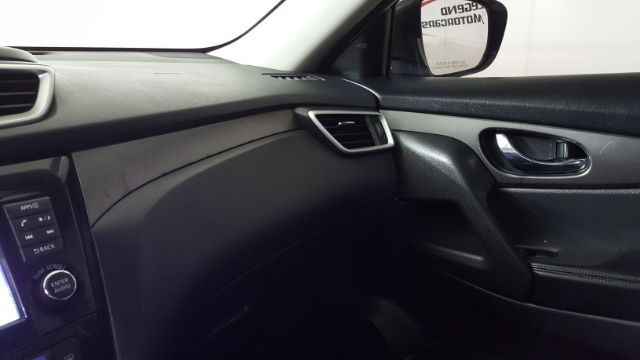 2016 Nissan Rogue SV 2WD | Garland, TX | Legend Motorcars Feed Account