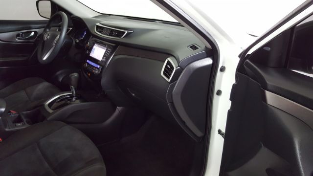 2016 Nissan Rogue SV 2WD | Garland, TX | Legend Motorcars Feed Account 2016 Nissan Rogue SV 2WD | Garland, TX | Legend Motorcars Feed Account