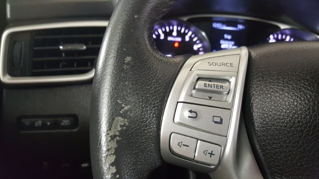 2016 Nissan Rogue SL | Garland, TX | Legend Motorcars Feed Account