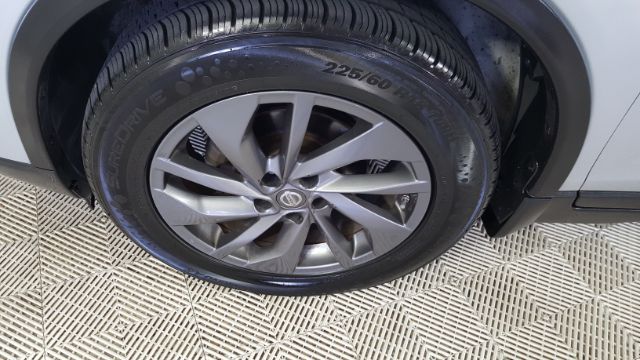 2016 Nissan Rogue SL | Garland, TX | Legend Motorcars Feed Account