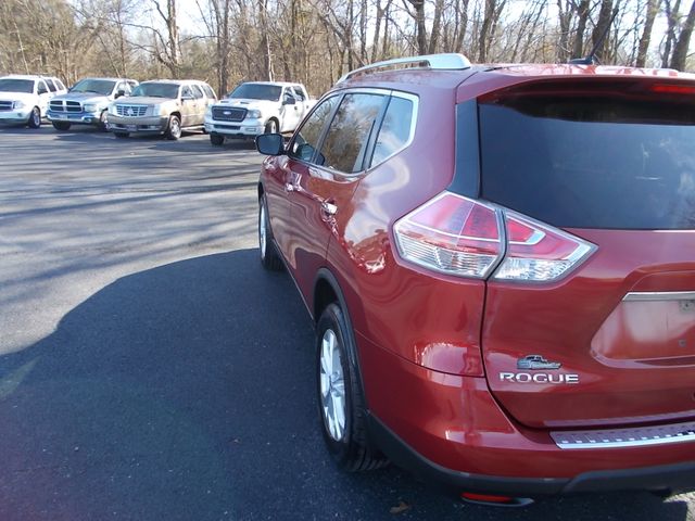 2016 Nissan Rogue SV