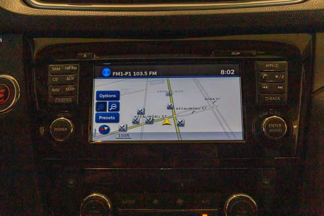 2016 Nissan Rogue SV 3rd row