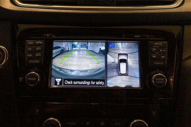 2016 Nissan Rogue SV 3rd row