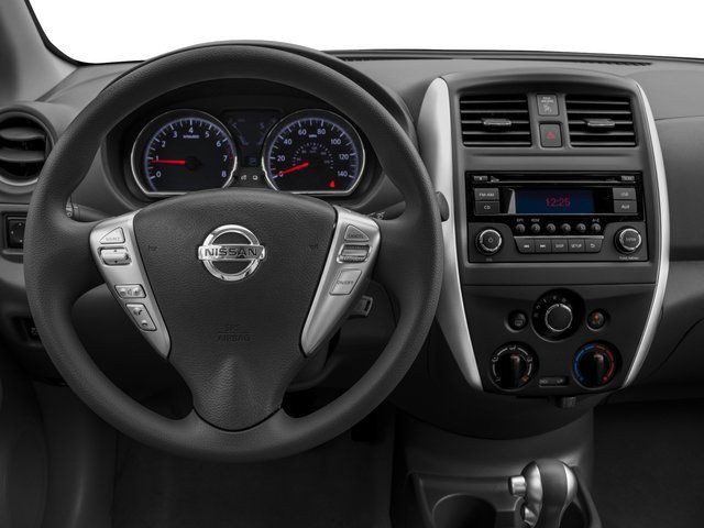 2016 Nissan Versa SV