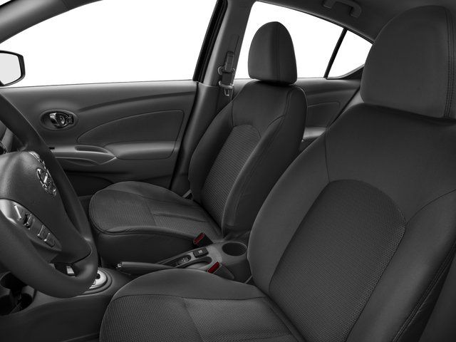 2016 Nissan Versa SV