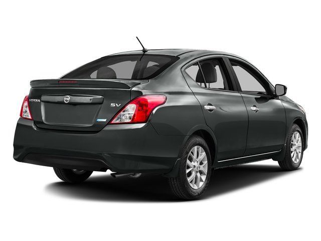 2016 Nissan Versa SV