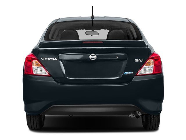 2016 Nissan Versa SV