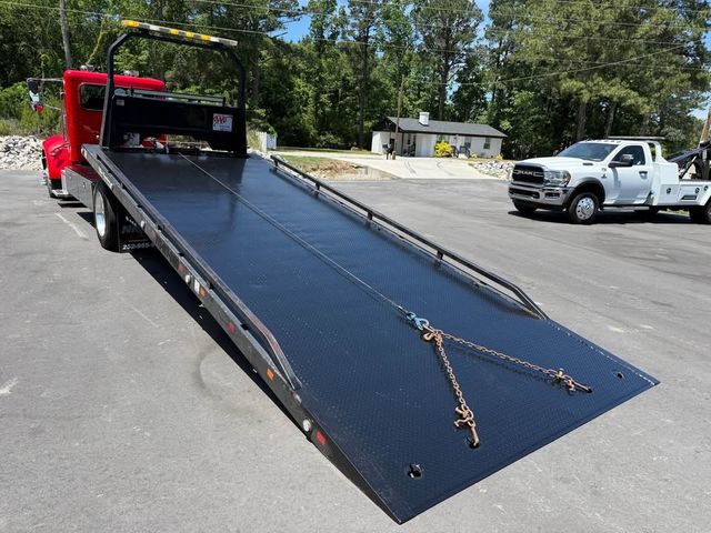 2016 Peterbilt 337