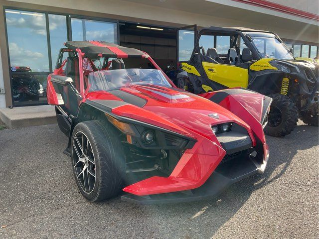 2016 Polaris SLINGSHOT SL 2016 Polaris SLINGSHOT SL