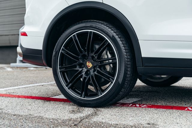 2016 Porsche Cayenne S | Addison, TX | Apex Auto Sports 2016 Porsche Cayenne S | Addison, TX | Apex Auto Sports