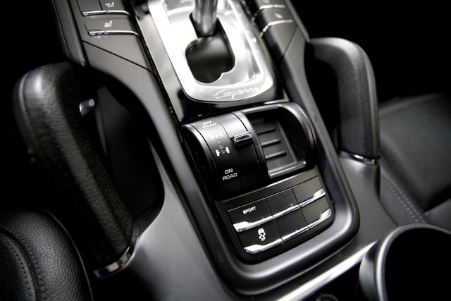 2016 Porsche Cayenne Diesel | Burbank, California | MDK International 2016 Porsche Cayenne Diesel | Burbank, California | MDK International