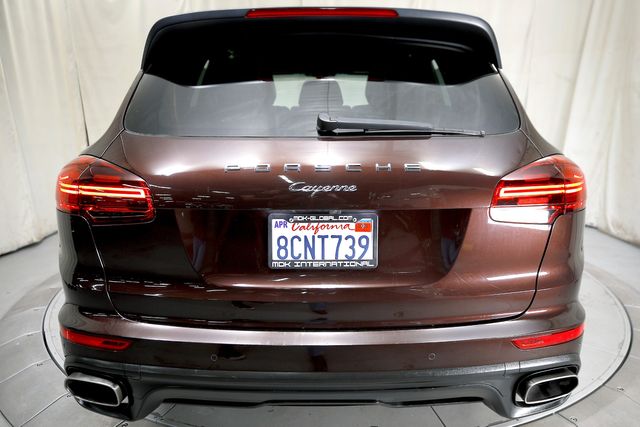2016 Porsche Cayenne Diesel | Burbank, California | MDK International 2016 Porsche Cayenne Diesel | Burbank, California | MDK International