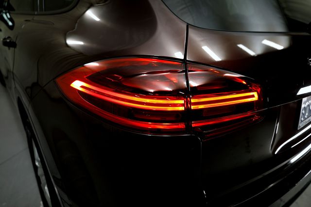 2016 Porsche Cayenne Diesel | Burbank, California | MDK International 2016 Porsche Cayenne Diesel | Burbank, California | MDK International