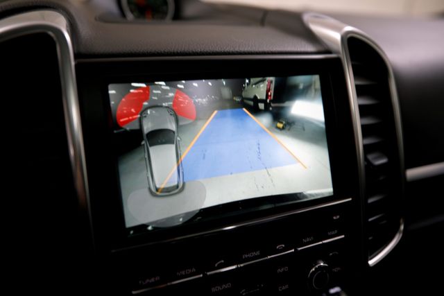 2016 Porsche Cayenne Diesel | Burbank, California | MDK International 2016 Porsche Cayenne Diesel | Burbank, California | MDK International