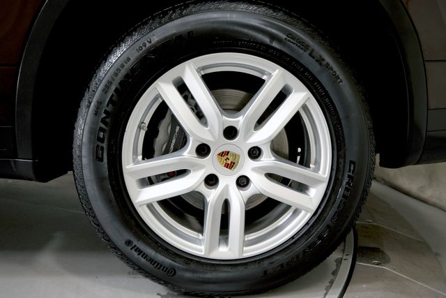 2016 Porsche Cayenne Diesel | Burbank, California | MDK International 2016 Porsche Cayenne Diesel | Burbank, California | MDK International