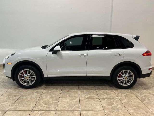 2016 Porsche Cayenne Base