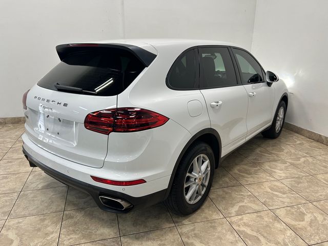 2016 Porsche Cayenne Base