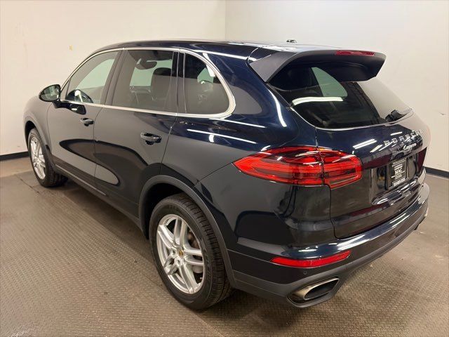 2016 Porsche Cayenne Base