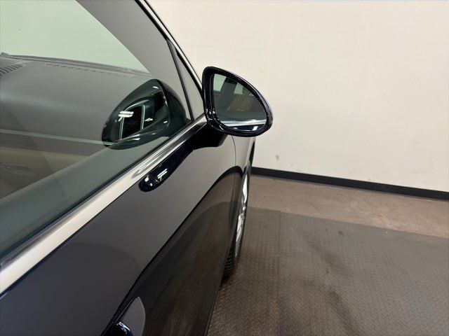 2016 Porsche Cayenne Base