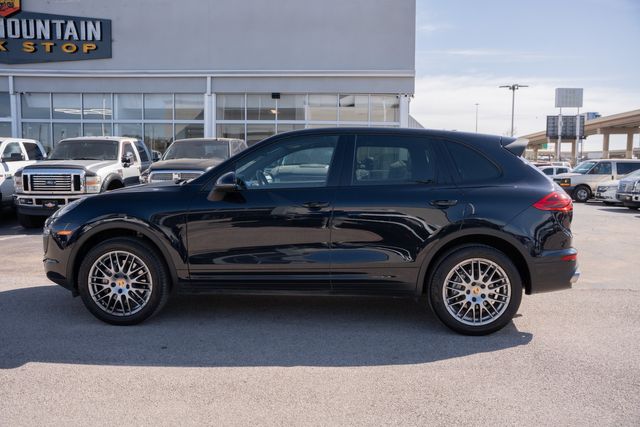 2016 Porsche Cayenne S AWD / PORSCHE SERVICED / CLEAN CARFAX / LOADED | Austin, TX | Rocky Mountain Truck Stop Austin 2016 Porsche Cayenne S AWD / PORSCHE SERVICED / CLEAN CARFAX / LOADED | Austin, TX | Rocky Mountain Truck Stop Austin