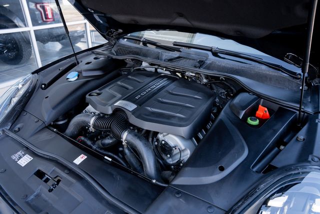 2016 Porsche Cayenne S AWD / PORSCHE SERVICED / CLEAN CARFAX / LOADED | Austin, TX | Rocky Mountain Truck Stop Austin 2016 Porsche Cayenne S AWD / PORSCHE SERVICED / CLEAN CARFAX / LOADED | Austin, TX | Rocky Mountain Truck Stop Austin