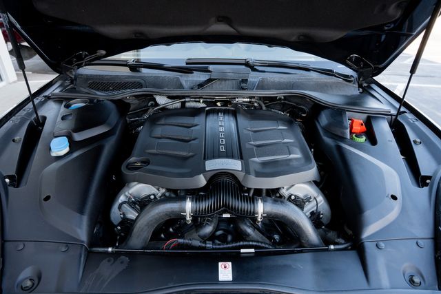 2016 Porsche Cayenne S AWD / PORSCHE SERVICED / CLEAN CARFAX / LOADED | Austin, TX | Rocky Mountain Truck Stop Austin 2016 Porsche Cayenne S AWD / PORSCHE SERVICED / CLEAN CARFAX / LOADED | Austin, TX | Rocky Mountain Truck Stop Austin