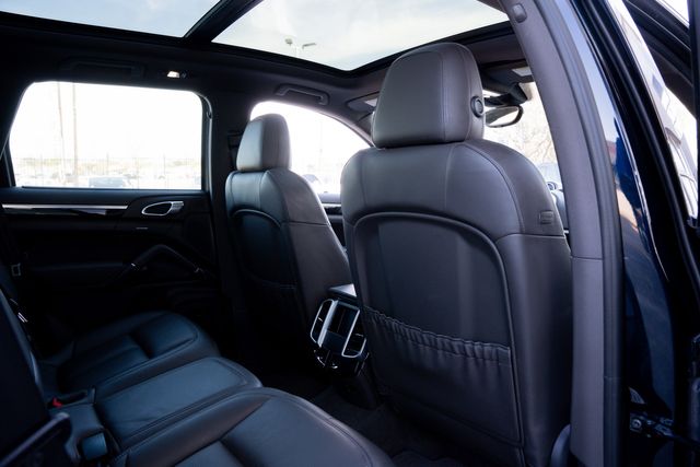 2016 Porsche Cayenne S AWD / PORSCHE SERVICED / CLEAN CARFAX / LOADED | Austin, TX | Rocky Mountain Truck Stop Austin 2016 Porsche Cayenne S AWD / PORSCHE SERVICED / CLEAN CARFAX / LOADED | Austin, TX | Rocky Mountain Truck Stop Austin