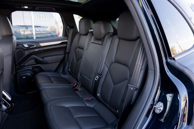 2016 Porsche Cayenne S AWD / PORSCHE SERVICED / CLEAN CARFAX / LOADED | Austin, TX | Rocky Mountain Truck Stop Austin 2016 Porsche Cayenne S AWD / PORSCHE SERVICED / CLEAN CARFAX / LOADED | Austin, TX | Rocky Mountain Truck Stop Austin