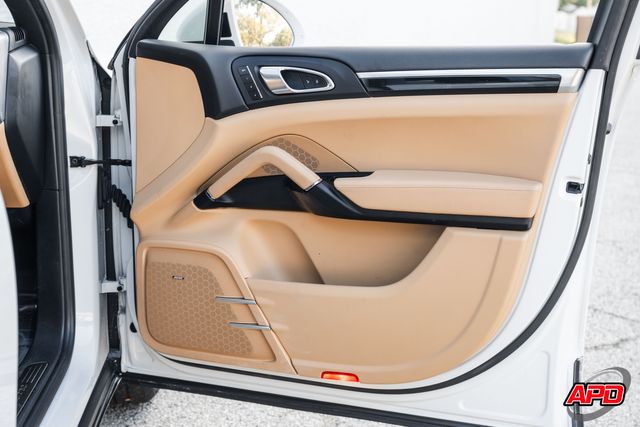 2016 Porsche Cayenne 2016 Porsche Cayenne