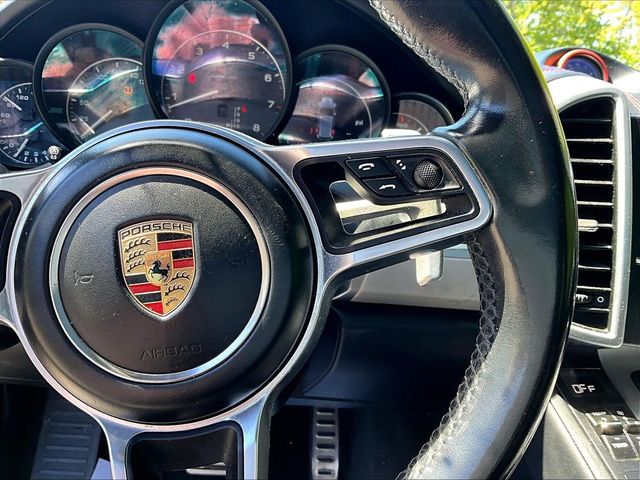 2016 Porsche Cayenne GTS